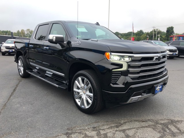 2023 Chevrolet Silverado 1500 High Country 2