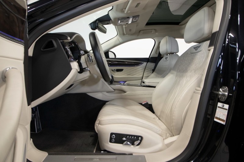 2023 Bentley Flying Spur Flying Spur Azure ($285,310 MSRP!!) *BIG OPTION LIST* *WARRANTY* in , 