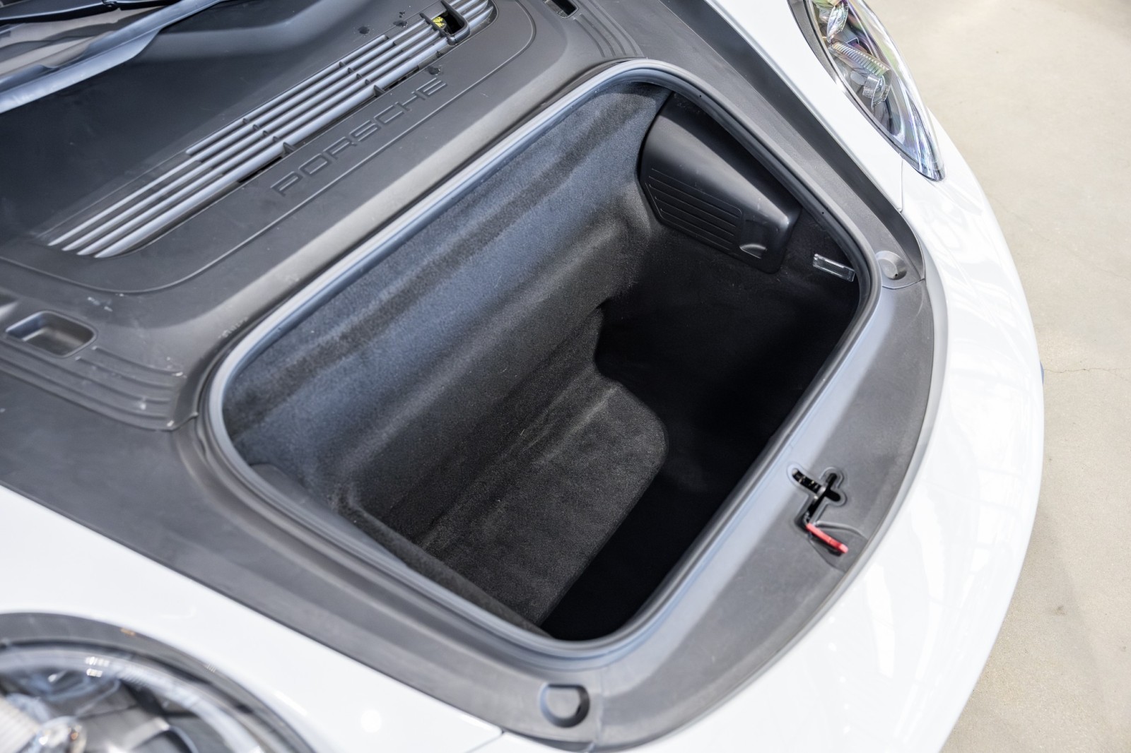 Used Car 2019 Porsche 911  Turbo S For Sale Under $190,000 In Boerne, Texas