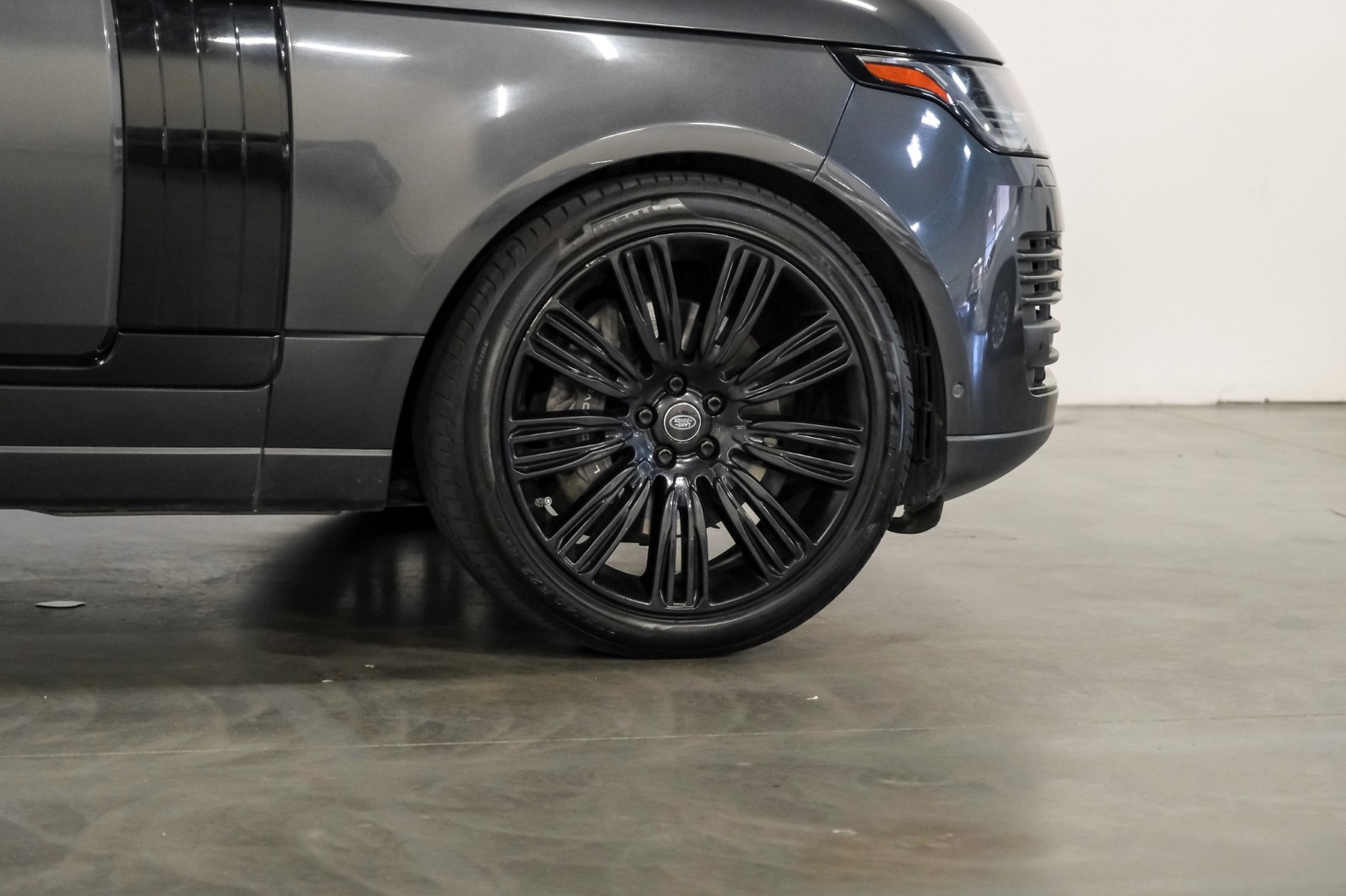 2019 Land Rover Range Rover V8 Supercharged AutobiographyWhls TowPkg MeridianSound DriveProP 63