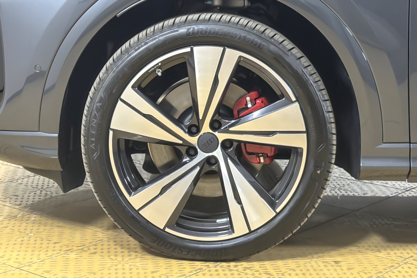 New 2026 Tambora Gray Metallic Audi Premium Plus 3.0 TFSI quattro image 26