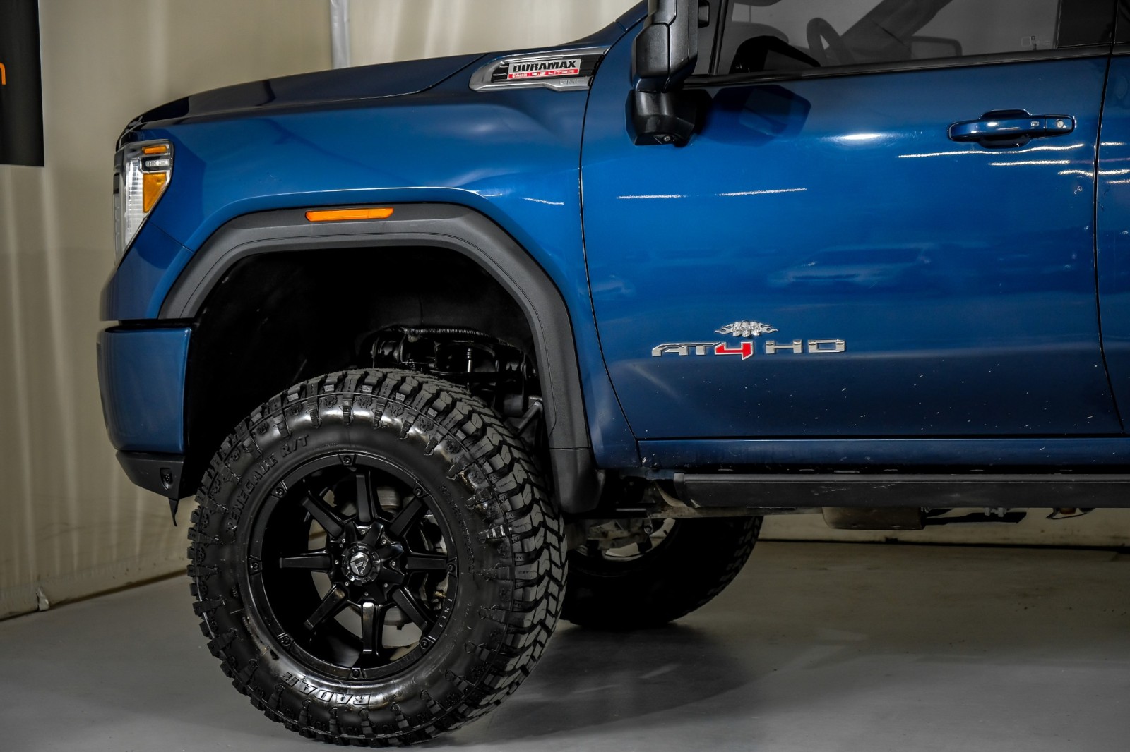 2020 GMC Sierra 2500HD AT4 12