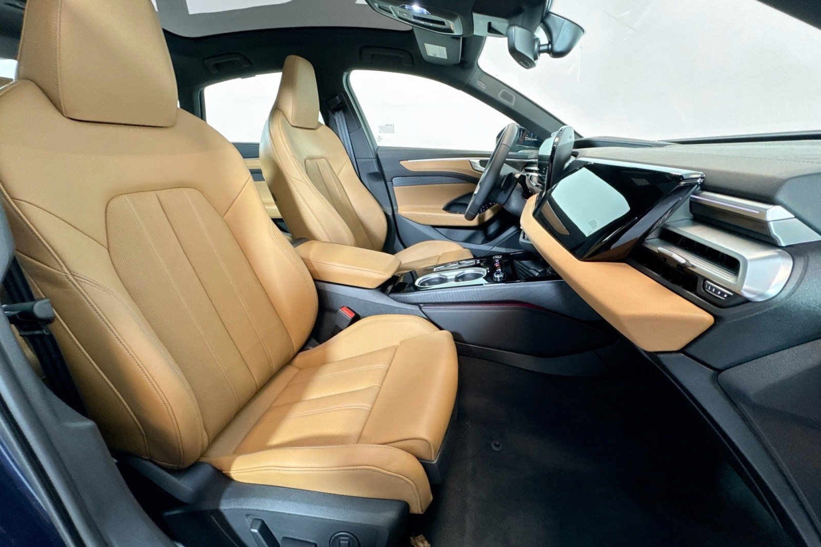 New 2026 FIRMAMENT BLUE Audi Premium Plus quattro image 24