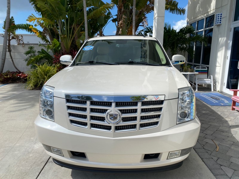 2010 Cadillac Escalade SUNROOF NAV Premium LOW MILES 66,933 in ,