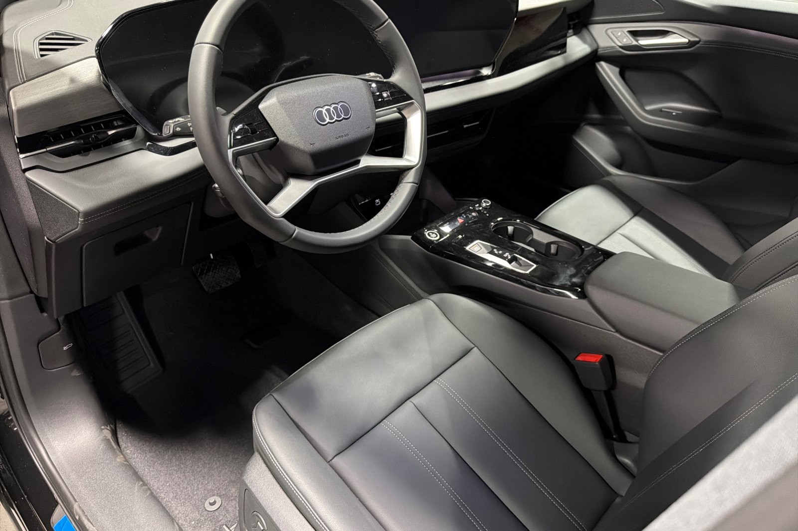 New 2027 Mythos Black Metallic Audi Premium quattro image 9