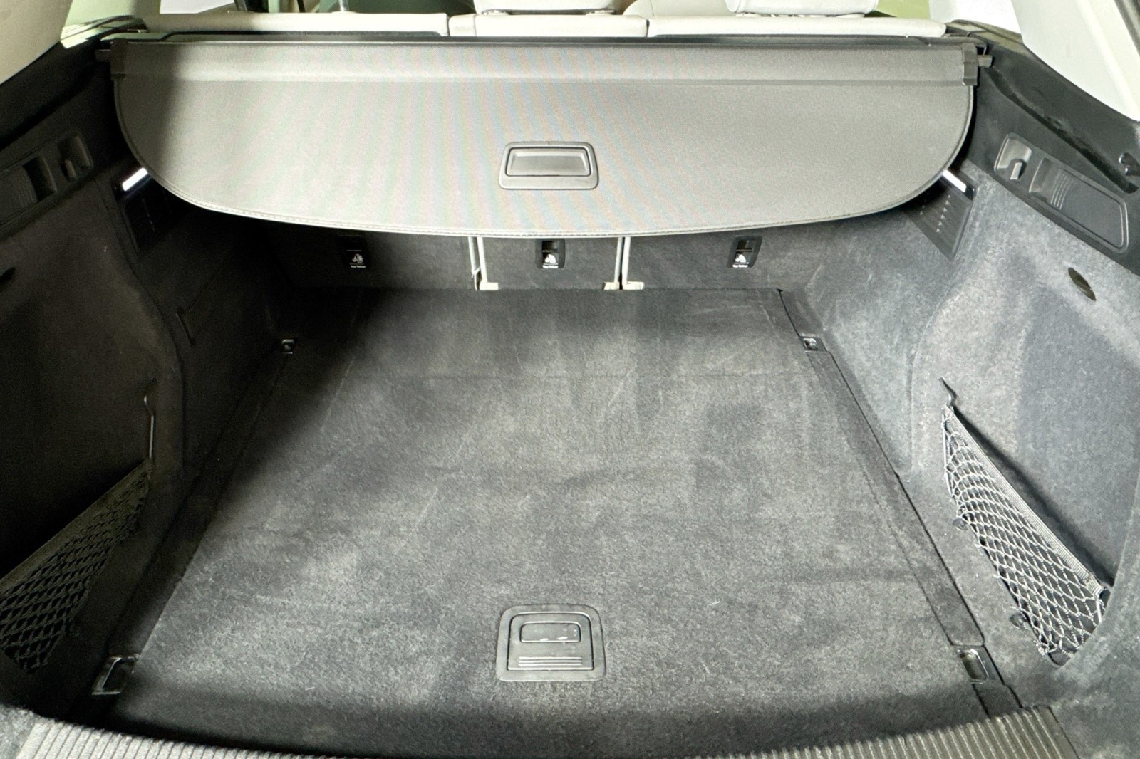 Used 2022 DAYTONA GRAY Audi S line Premium image 23