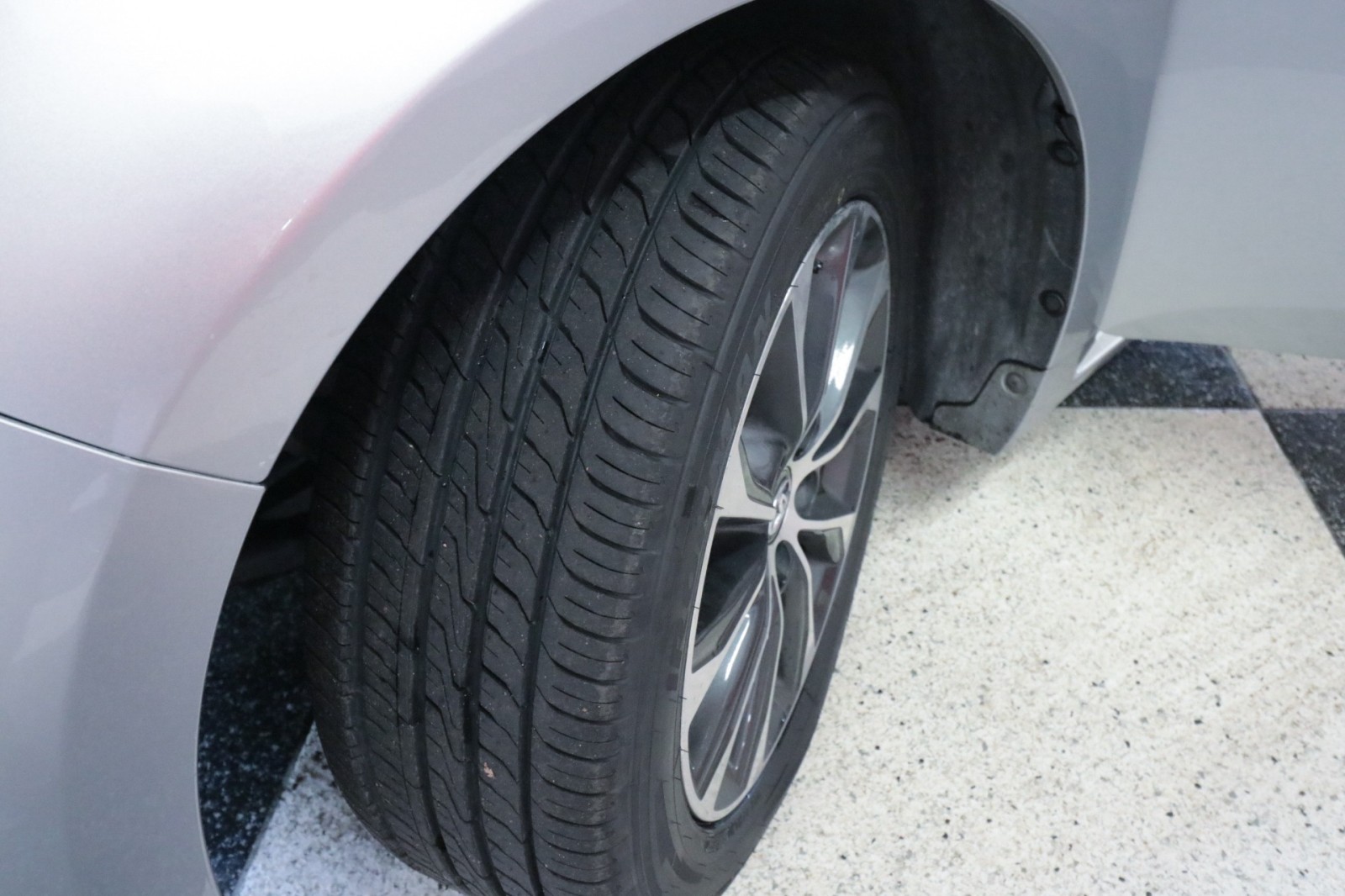 Used Car 2018 Toyota Avalon  Xle Premium For Sale Under $25,000 In Austin, Texas