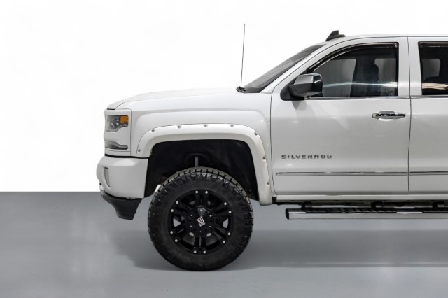 2017 Chevrolet Silverado 1500 LTZ 10