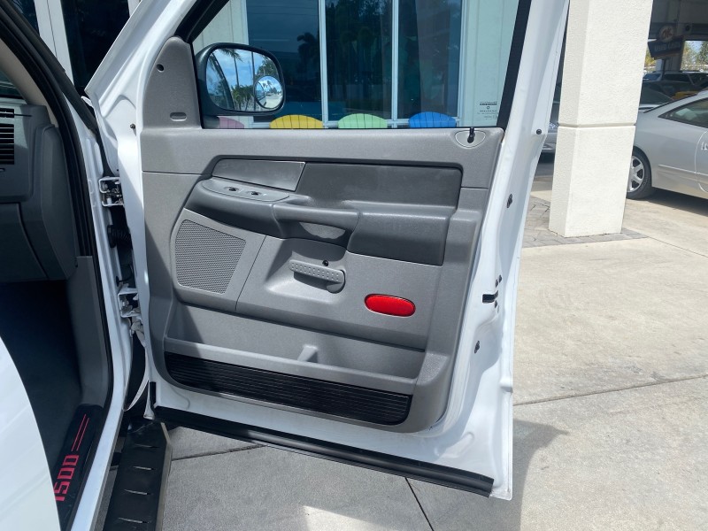 2007 Dodge Ram 1500 SLT CREW CAB CAMPER TOP 5.7 V8 in , 