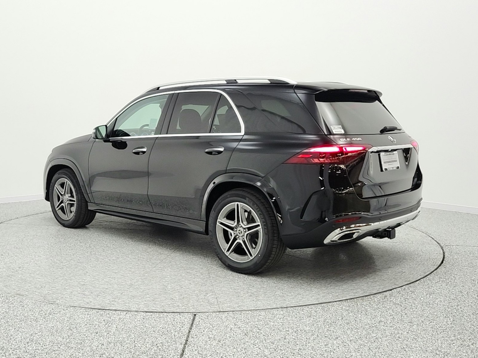 New 2026 Black Mercedes-Benz GLE 450 4MATIC® SUV image 7