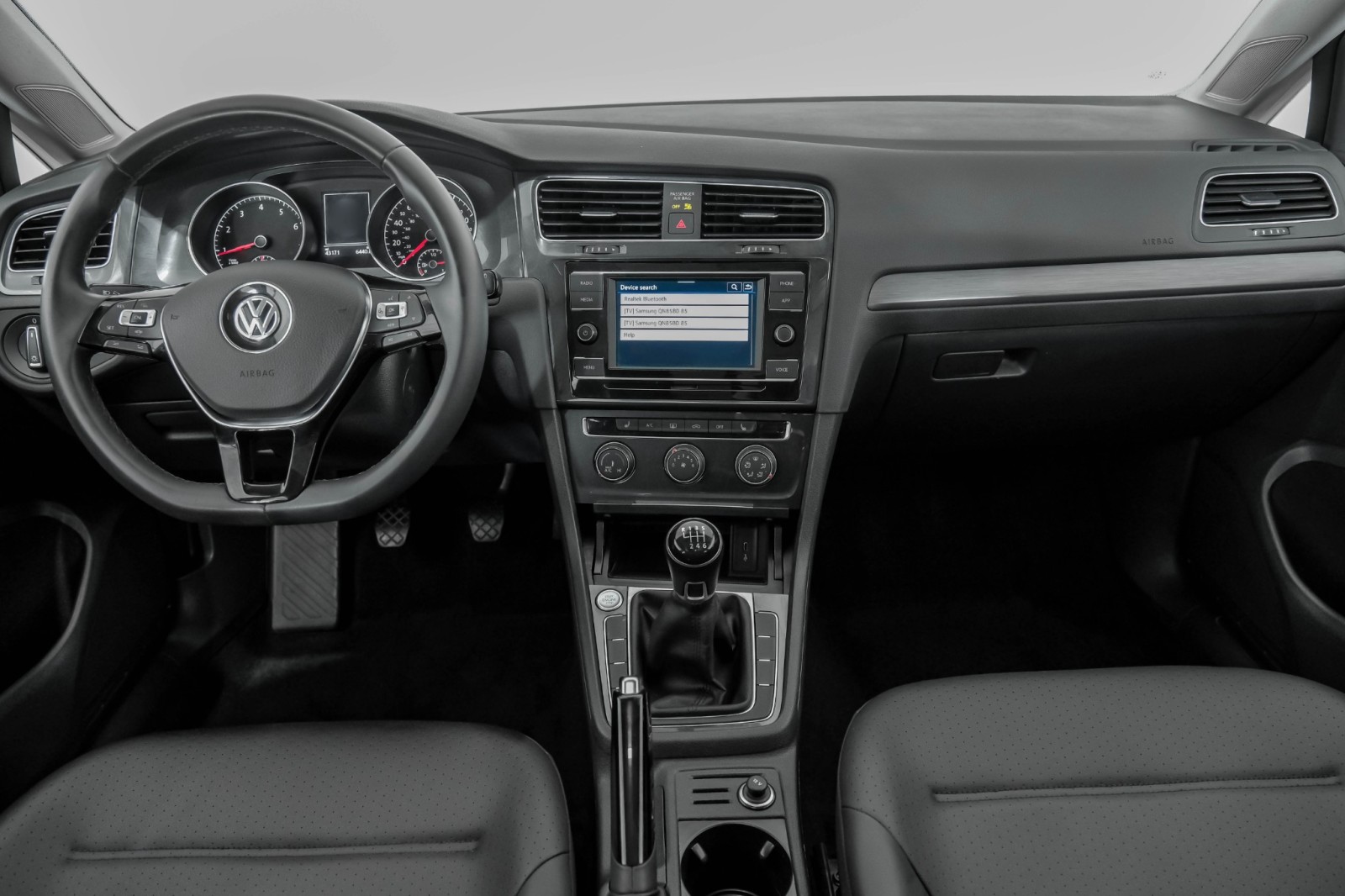 2021 Volkswagen Golf TSI BLIND SPOT ASSIST SUNROOF LEATHER HEATED SEATS 18