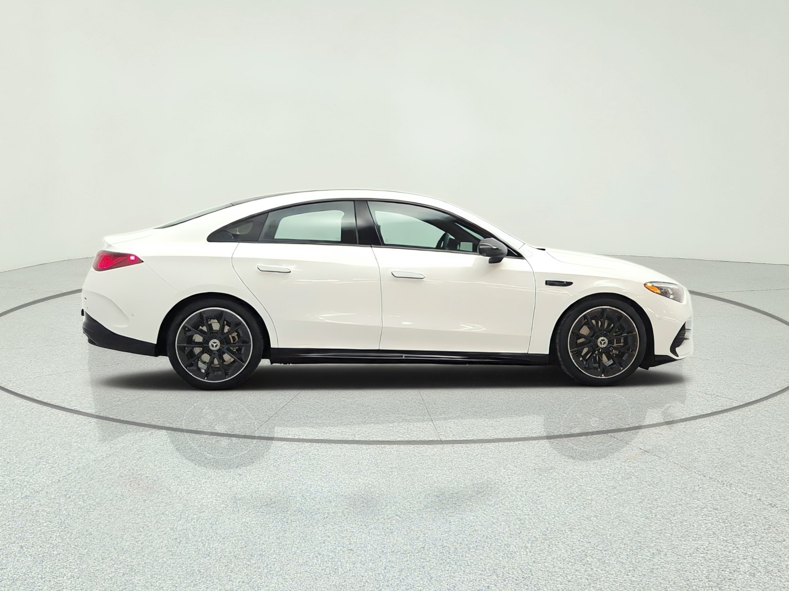 New 2027 Polar White Mercedes-Benz CLA 220 Hybrid FWD image 4