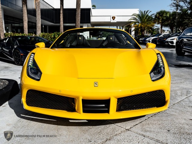 Ferrari 488 Spider