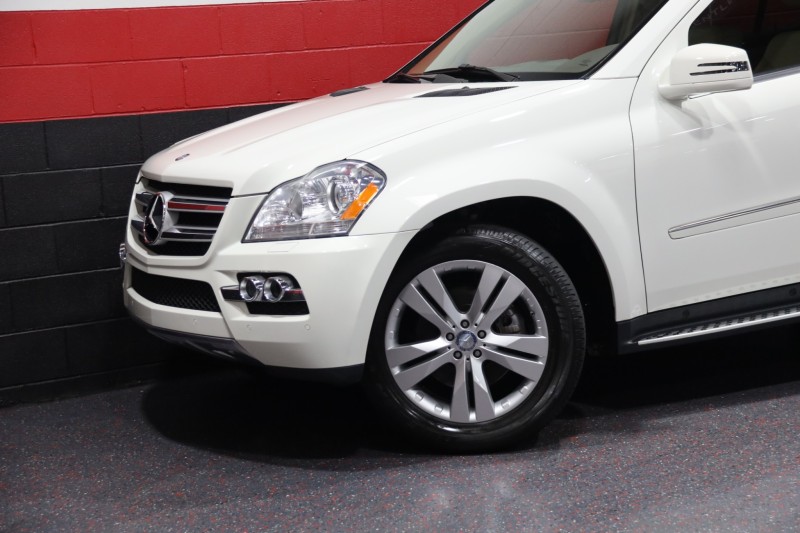 2011 Mercedes-Benz GL450 4-Matic 4dr Suv in , 