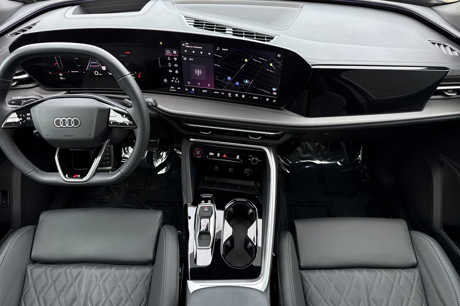Used 2025 Mythos Black Metallic Audi Premium Plus 3.0 TFSI quattro image 12