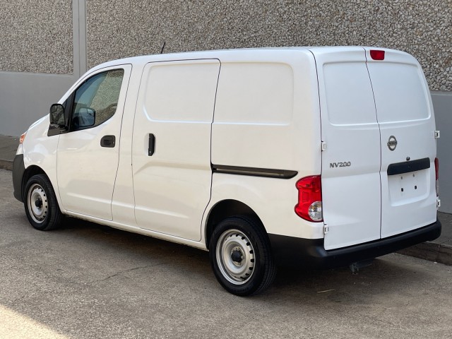 2017 Nissan NV200 Compact Cargo S 3