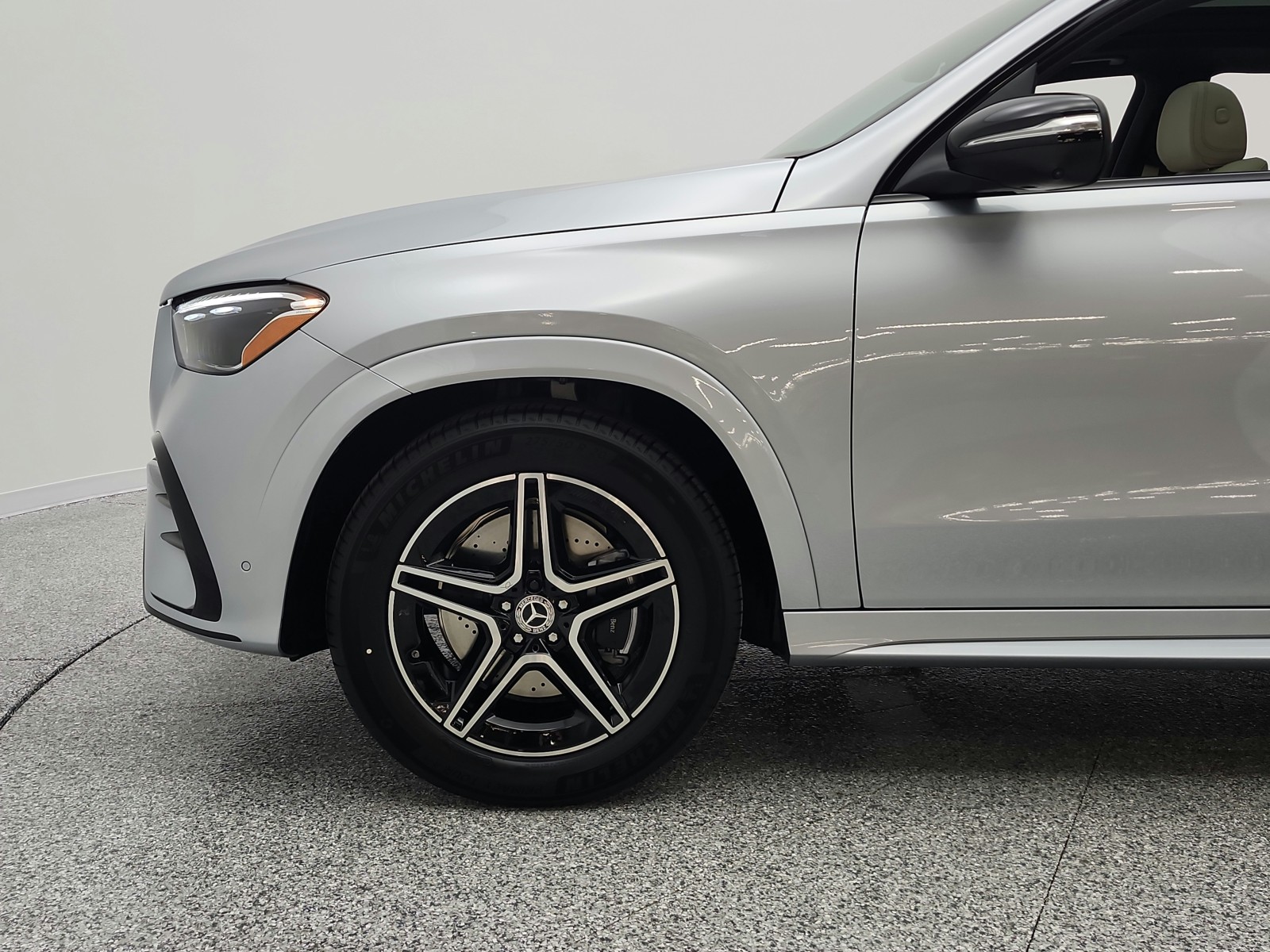 New 2026 Cirrus Silver Metallic Mercedes-Benz GLE 450 image 17