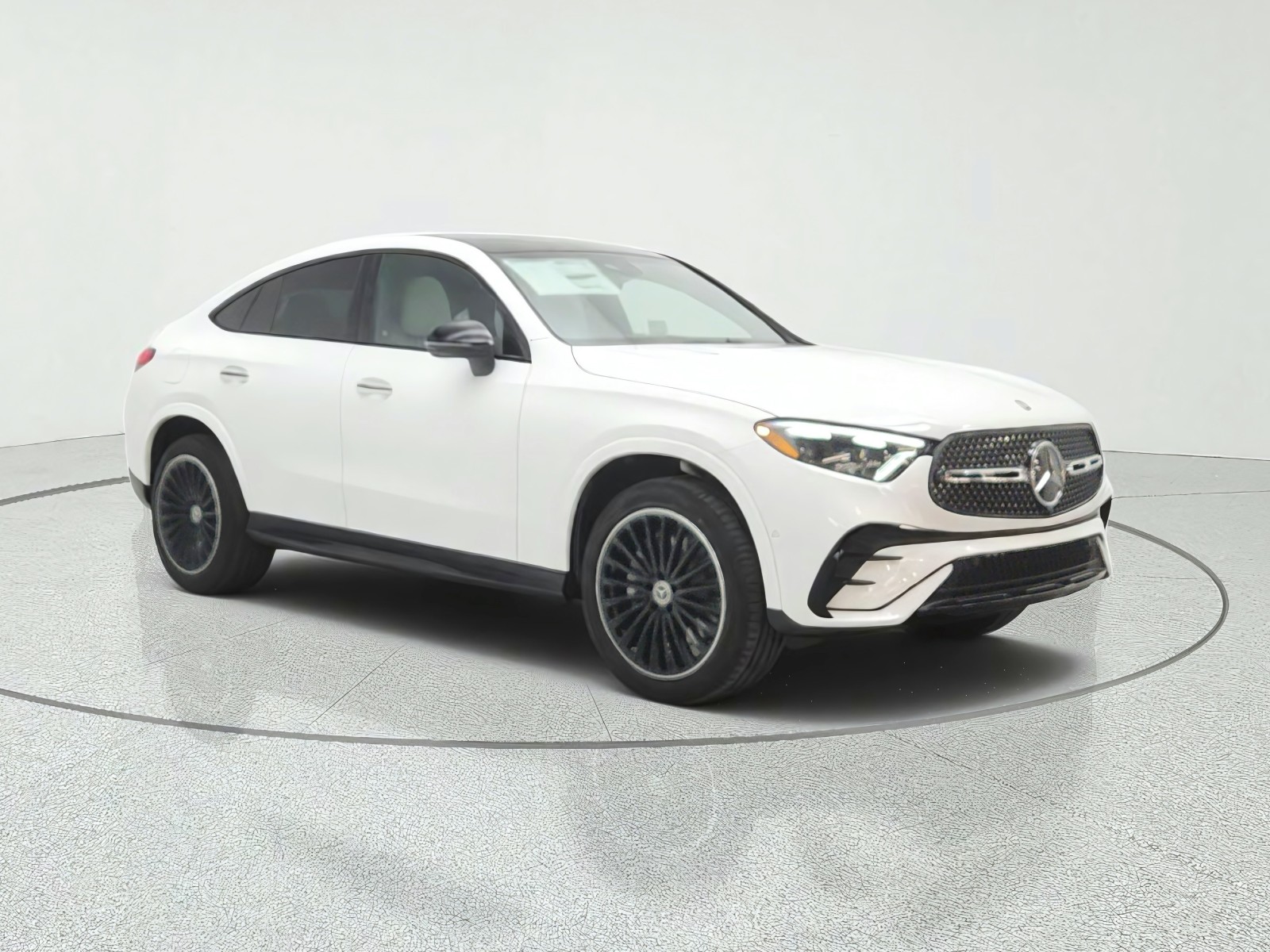 New 2027 Polar White Mercedes-Benz GLC 300 4MATIC® Coupe image 3