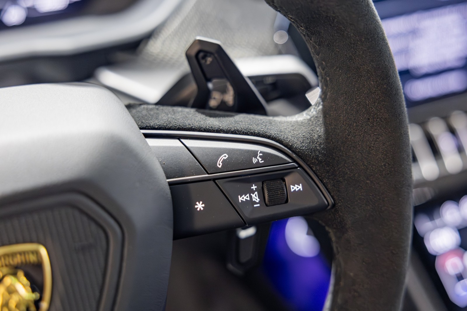 Used Car 2024 Lamborghini Urus  Performante - $336,363 Msrp - $13k Viola Pasifae - Full Exterior Carbon Fiber For Sale Under $320,000 In Boerne, Texas