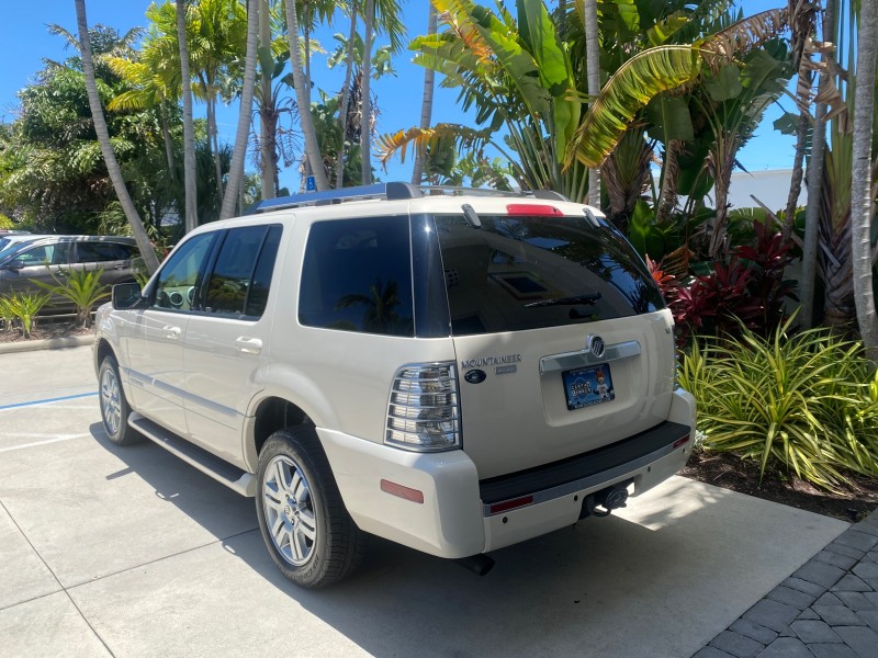 2007 Mercury Mountaineer SUV Premier 1 OWNER in ,