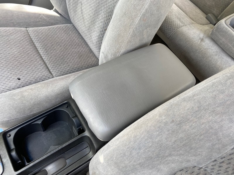 2003 Toyota Camry LE LOW MILES 61,005 in , 