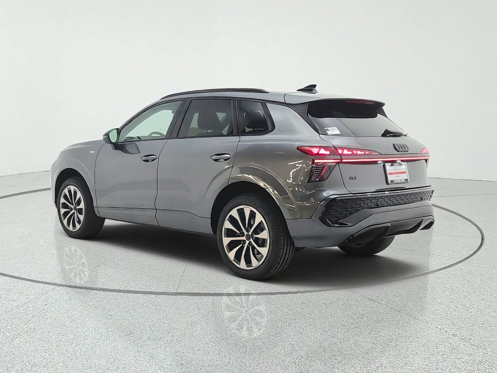 New 2026 Daytona Gray Pearl Effect Audi S line quattro image 7