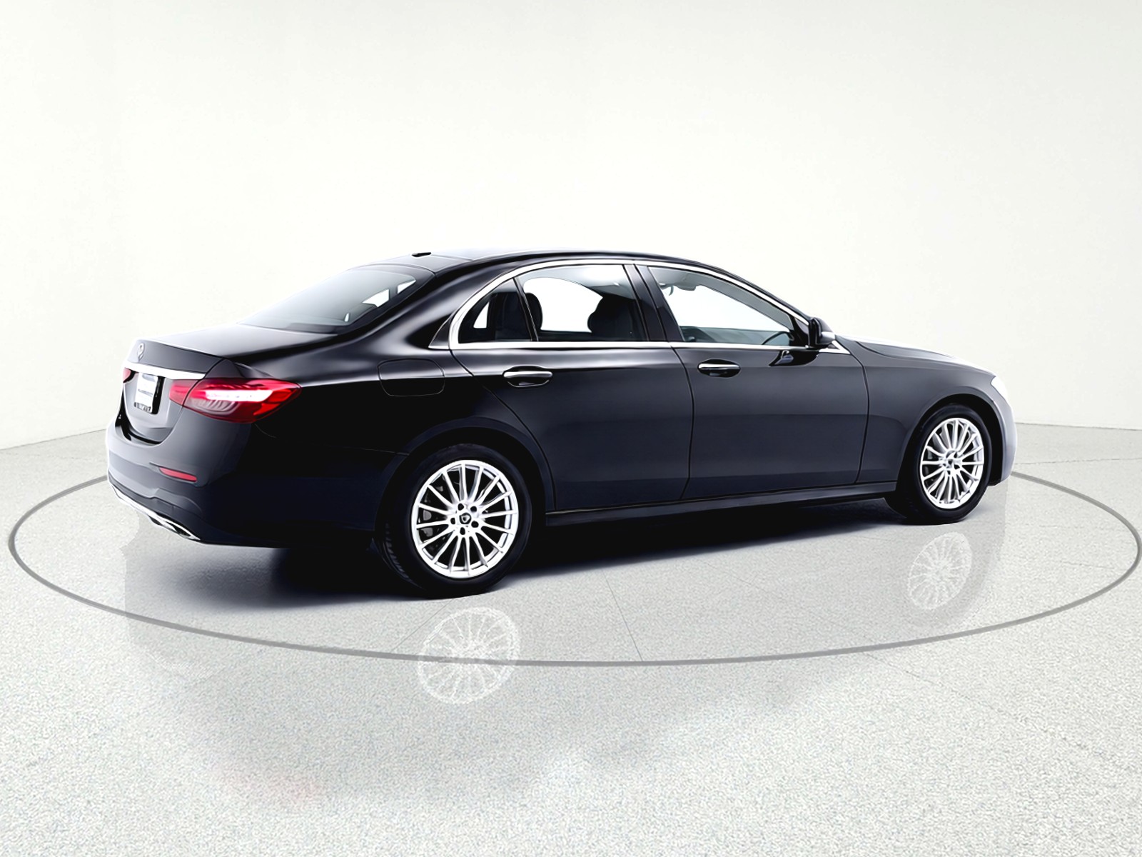 Certified Used 2023 Black Mercedes-Benz E 350 RWD Sedan image 15