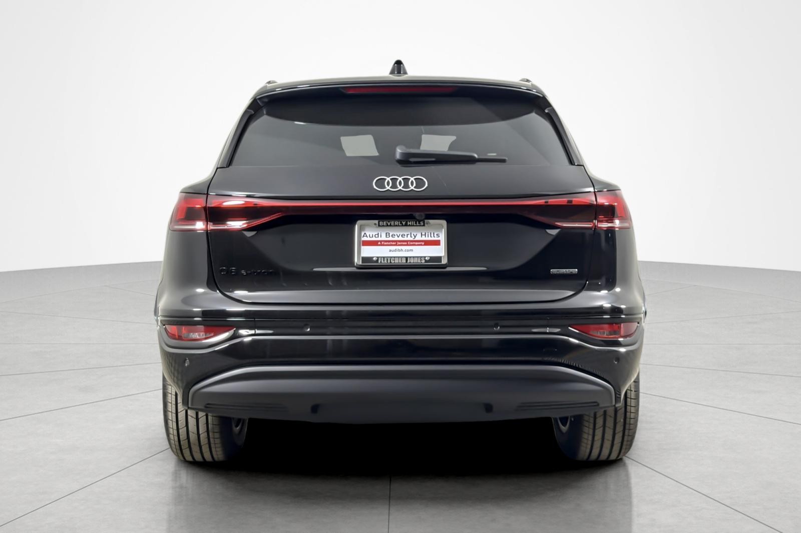 New 2027 Mythos Black Metallic Audi Premium quattro image 5