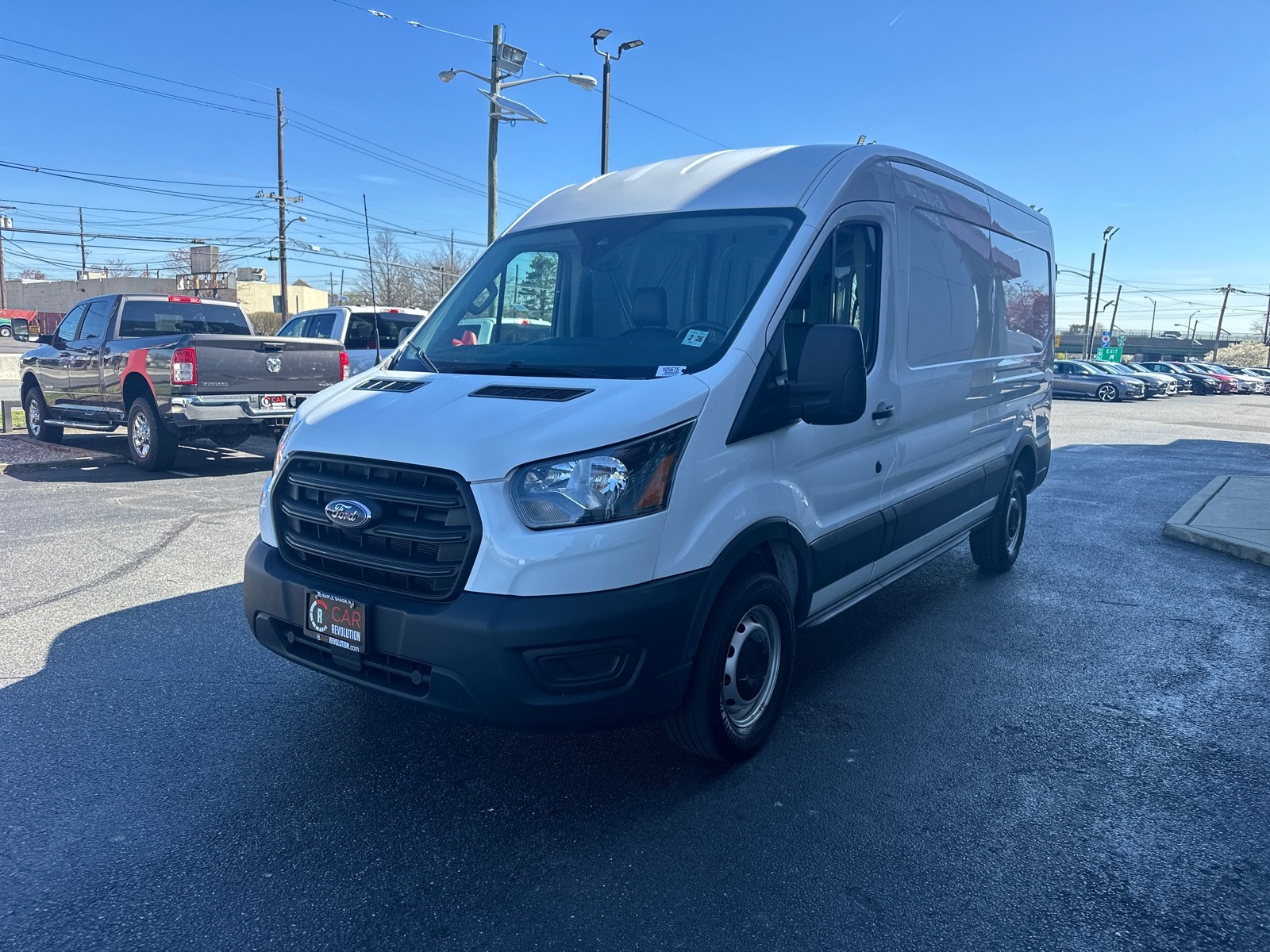 View vehicle photo 3