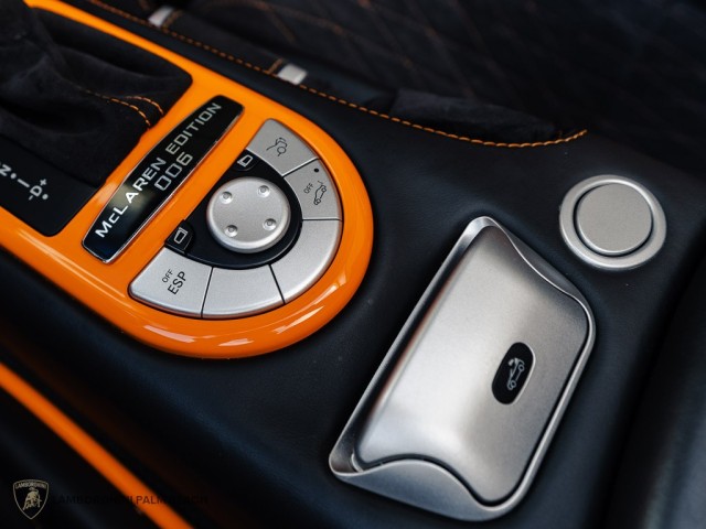 Mercedes-Benz SLR McLaren