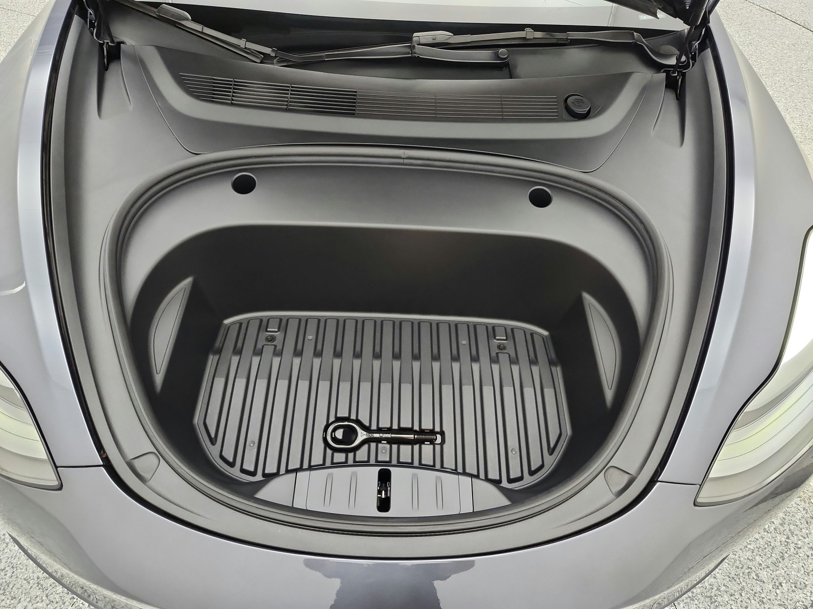 Certified Used 2023 Cirrus Silver Metallic Mercedes-Benz GLC 300 4MATIC® Coupe image 37