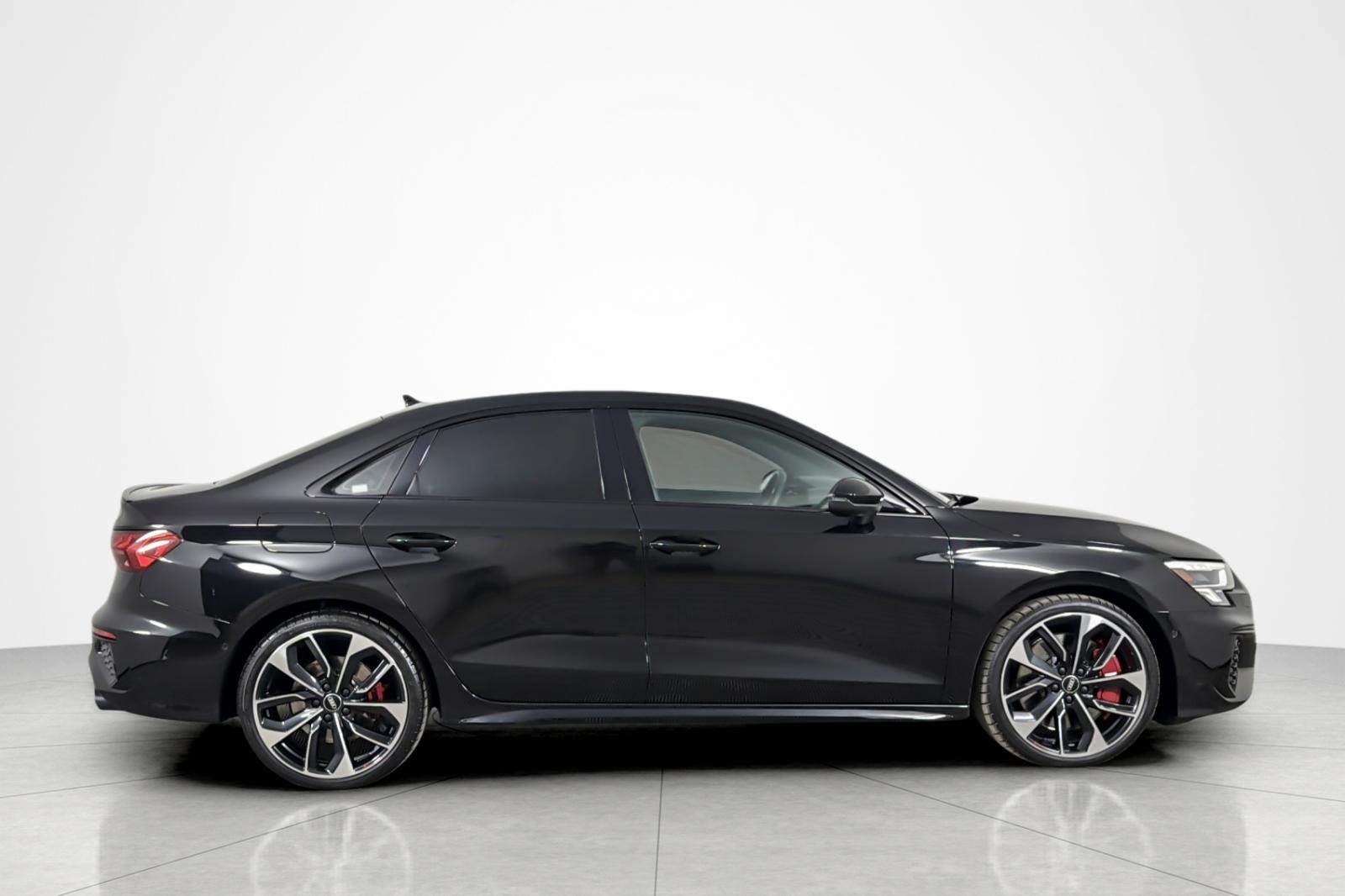 Used 2024 Mythos Black Metallic Audi Premium Plus 2.0 TFSI quattro image 6