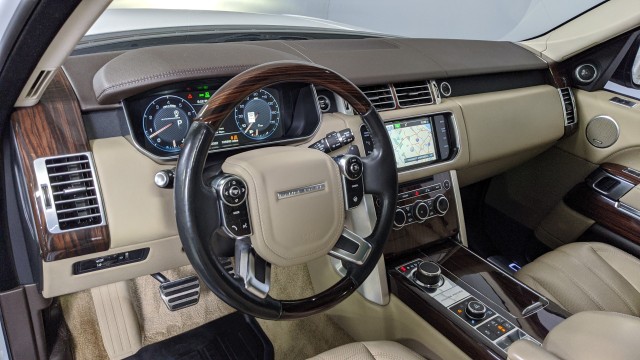 2015 Land Rover Range Rover Supercharged LWB 21
