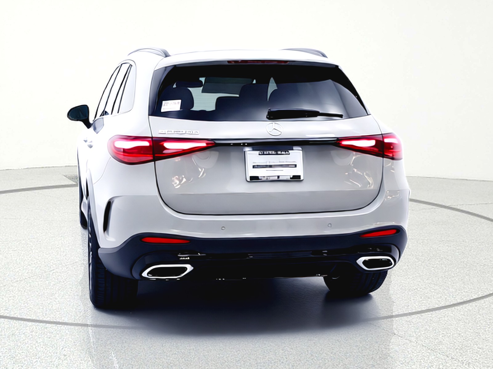 New 2026 MANUFAKTUR Alpine Grey Mercedes-Benz GLC 300 image 6