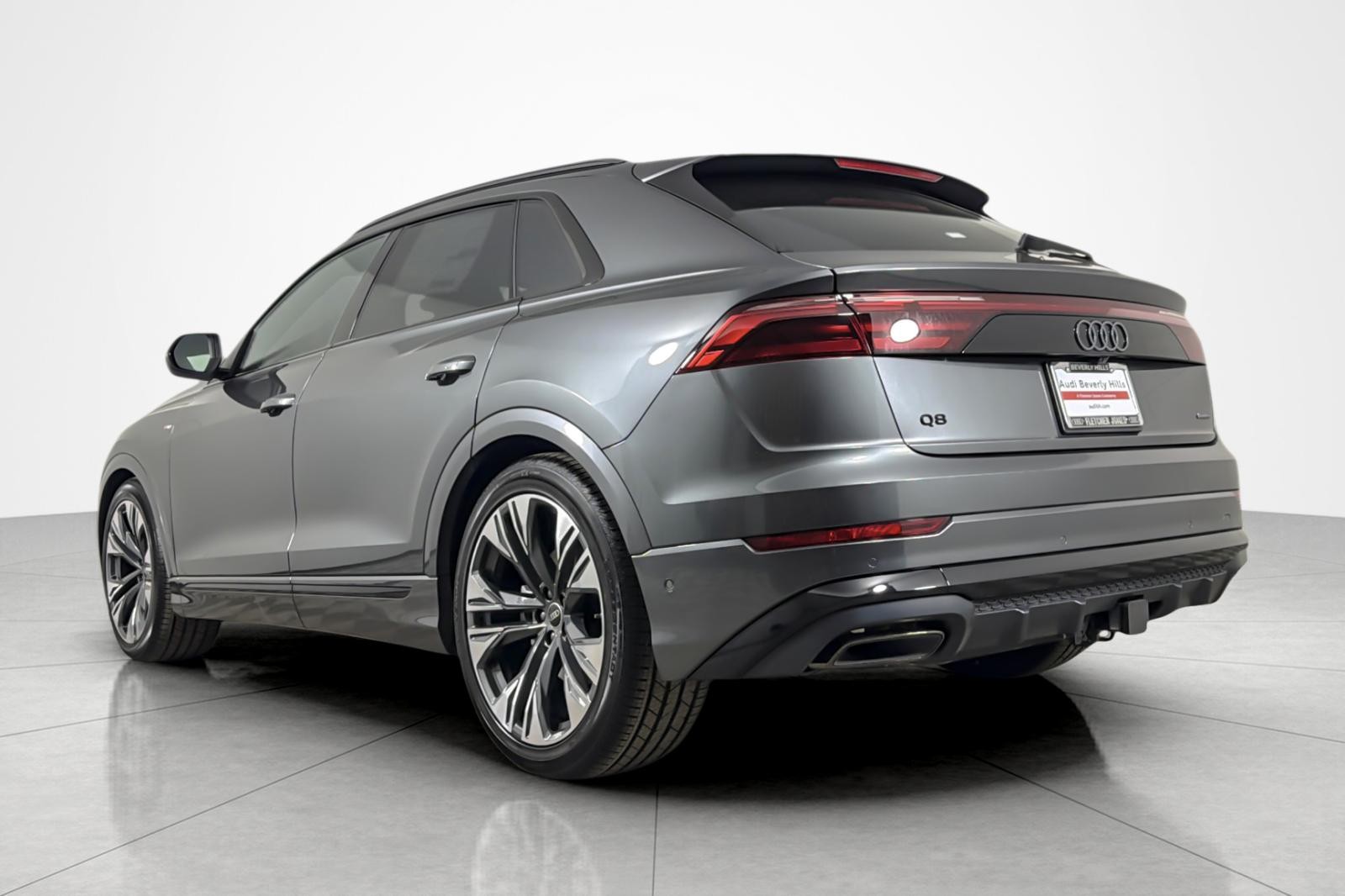 New 2026 Daytona Gray Pearl Effect Audi Premium Plus quattro image 4