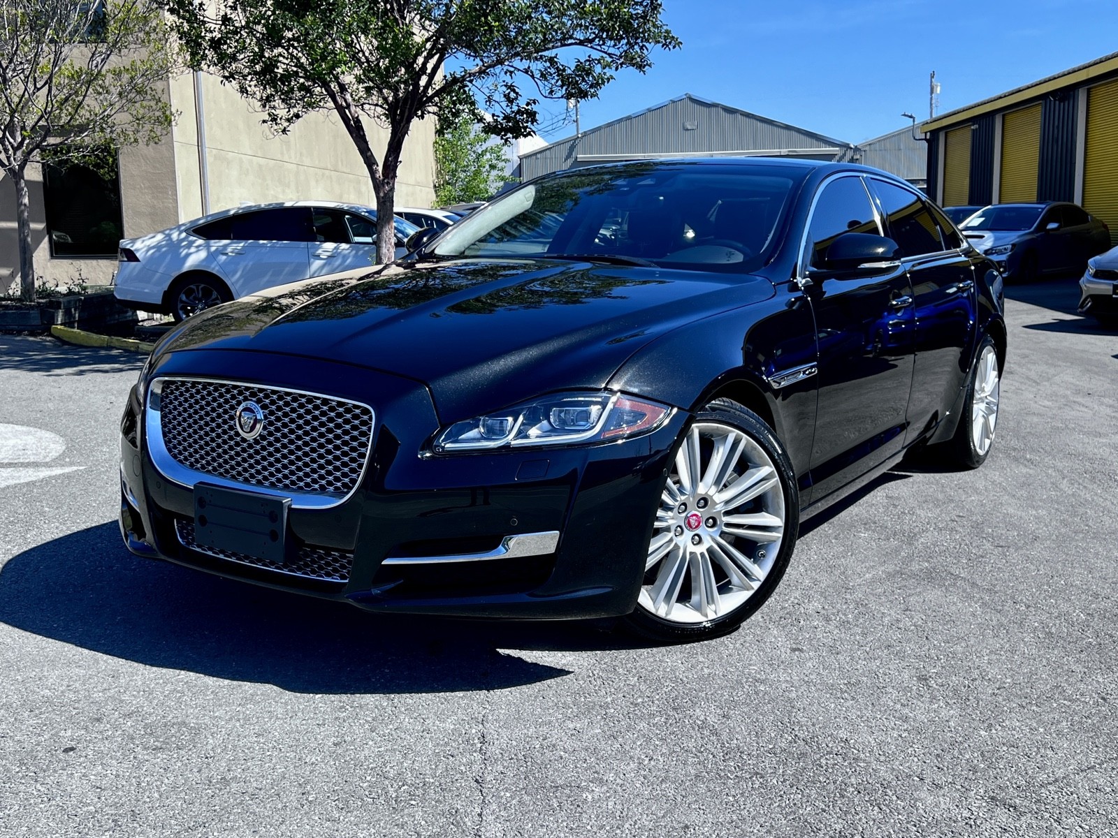2018 Jaguar XJ-Series XJL Supercharged RWD