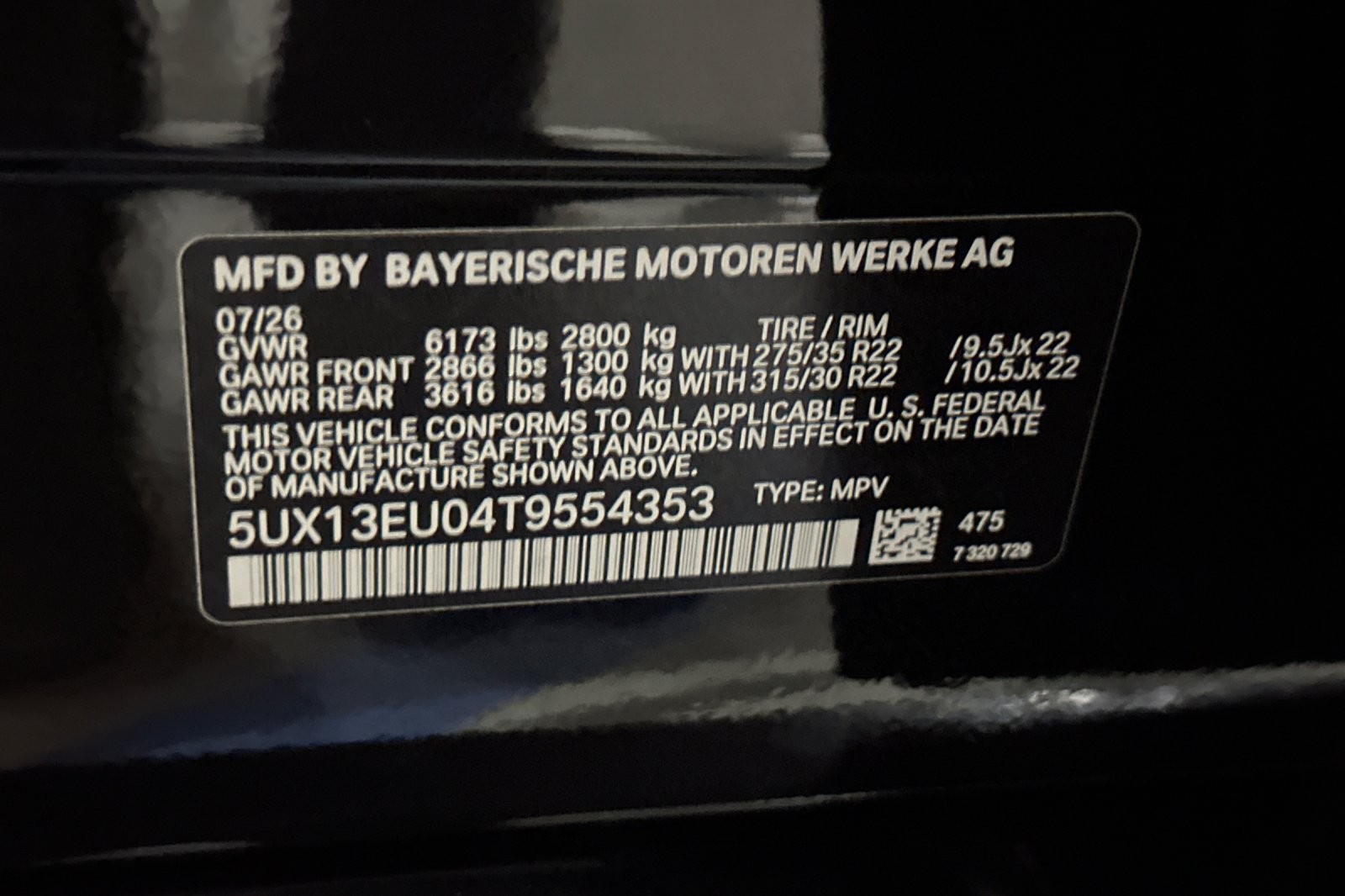 New 2026 Black Sapphire Metallic BMW sDrive40i image 28