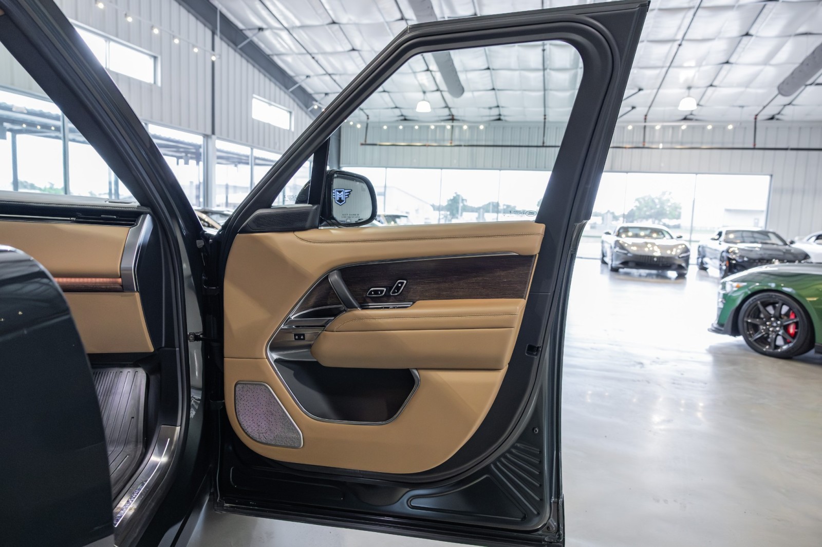 Used Car 2025 Land Rover Range Rover  Autobiography For Sale Under $150,000 In Boerne, Texas