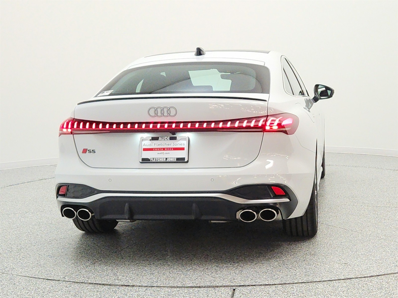 New 2026 Glacier White Metallic Audi Premium Plus 3.0 TFSI quattro image 6