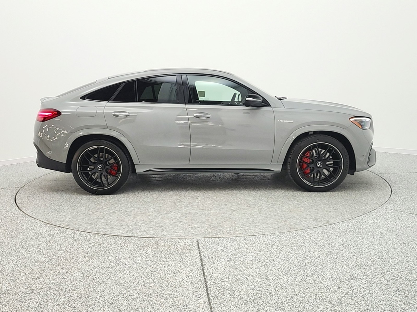 New 2026 MANUFAKTUR Alpine Grey Mercedes-Benz AMG® GLE 63 S image 4