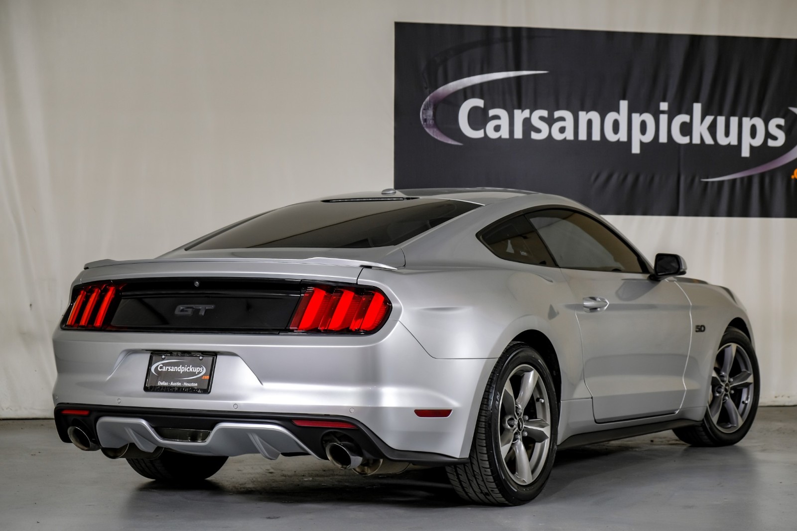 2015 Ford Mustang GT 8