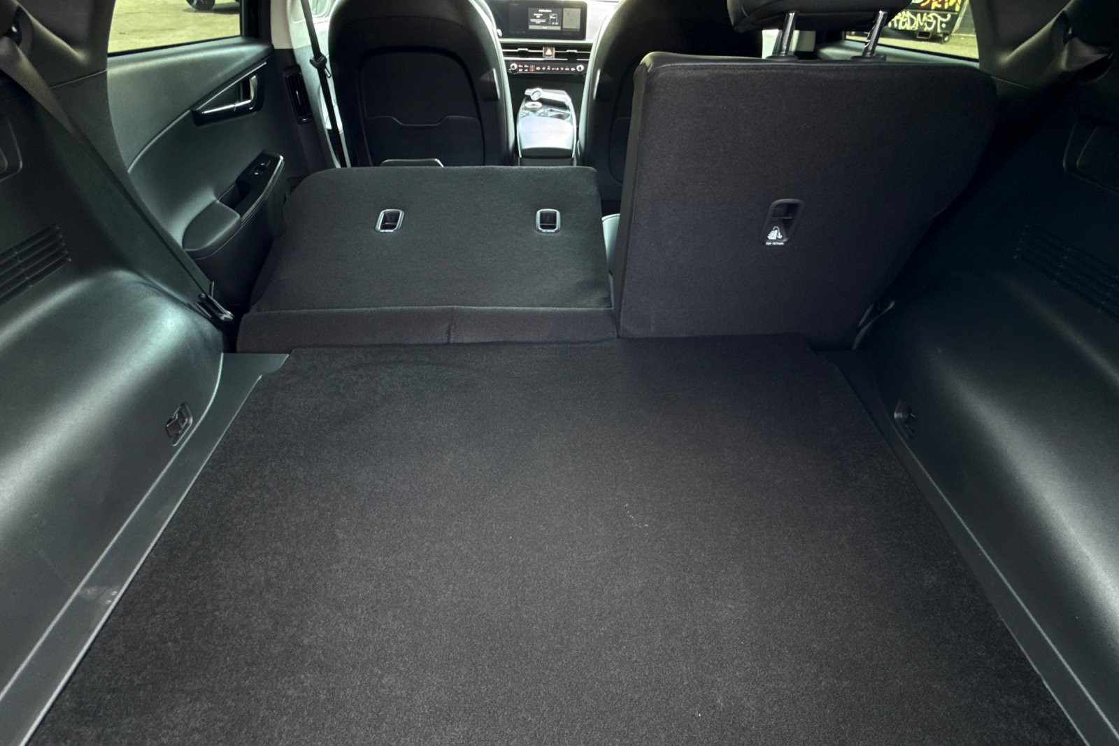 Used 2025 Ebony Black Kia Light Long Range AWD image 14