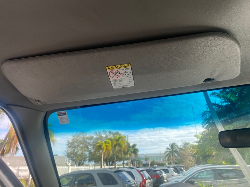 2000 Ford Econoline Cargo Van LOW MILES 68,046 in , 