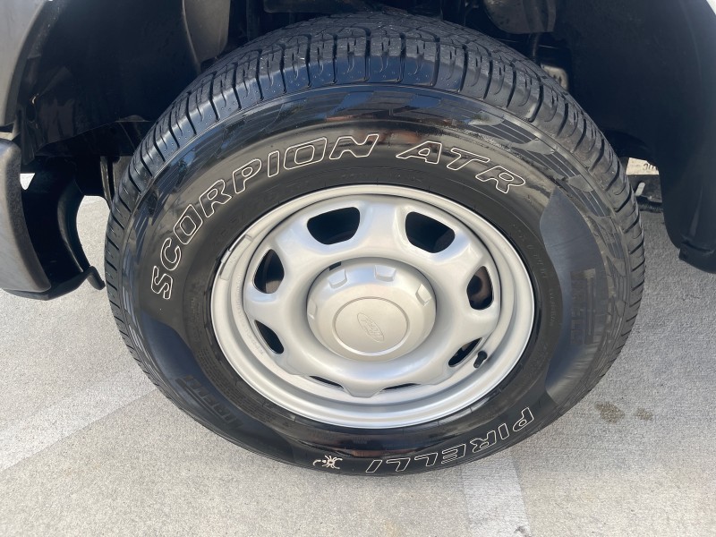 2014 Ford F-150 XL LOW MILES 28,806 4WD in , 