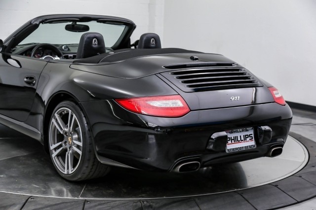 2012 Porsche 911 Carrera Black Edition 18