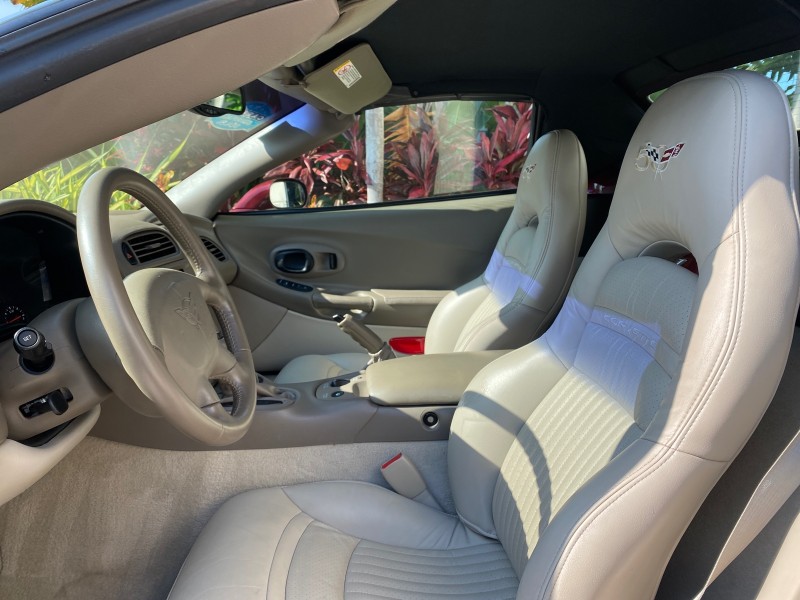2003 Chevrolet Corvette 50TH CONVERTIBLE LOW MILES 6,742 in , 