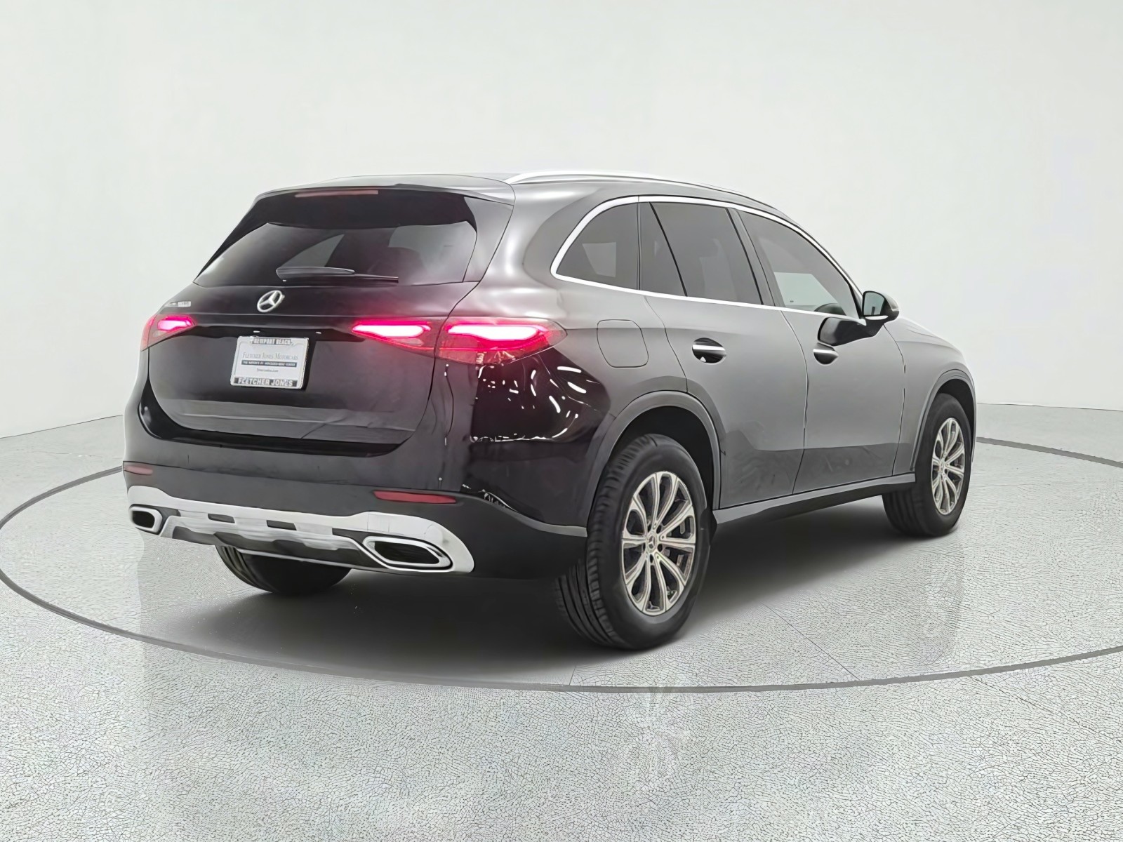 New 2027 Black Mercedes-Benz GLC 300 SUV image 5