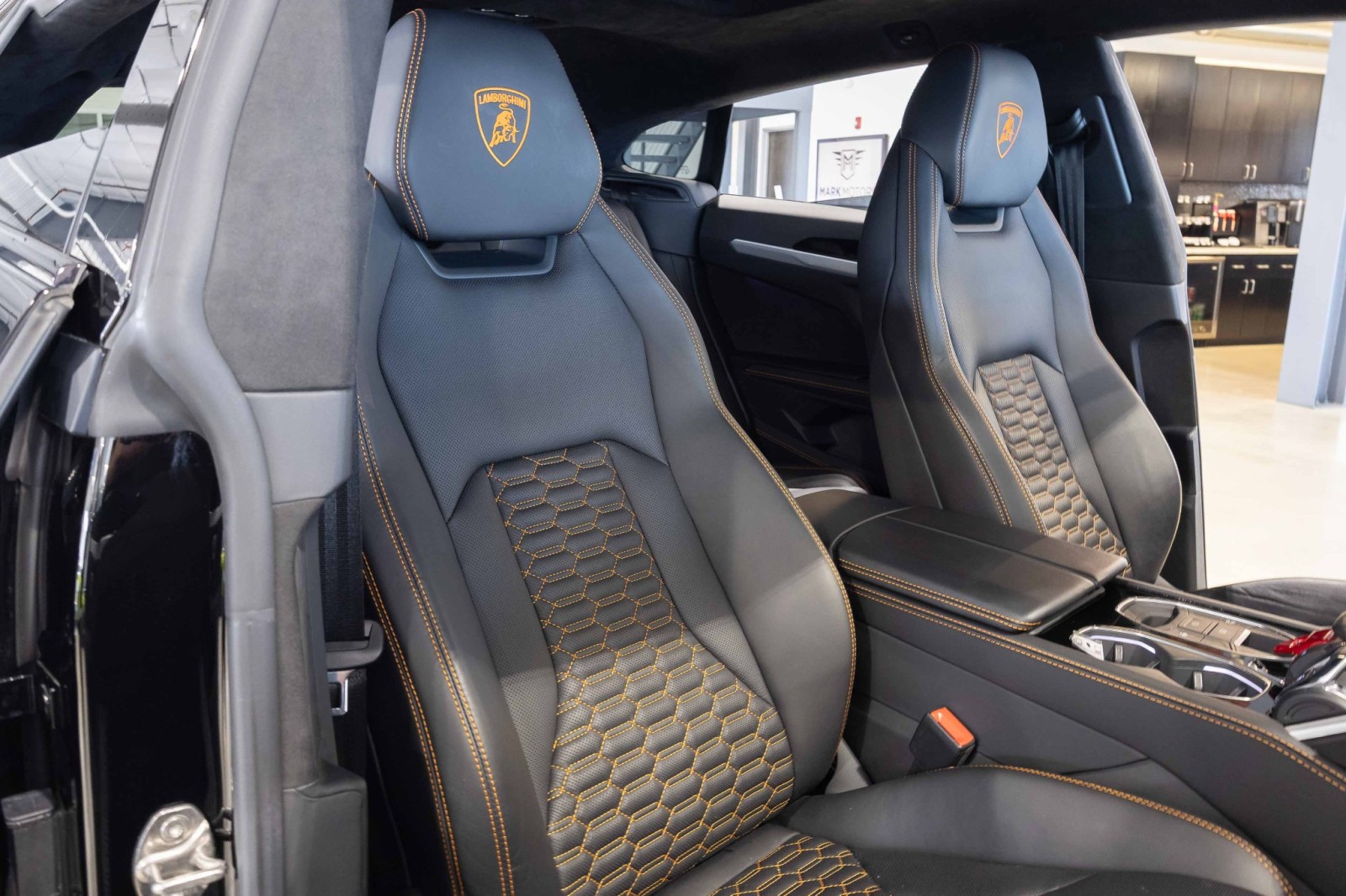 2019 Lamborghini Urus  In Boerne, Texas