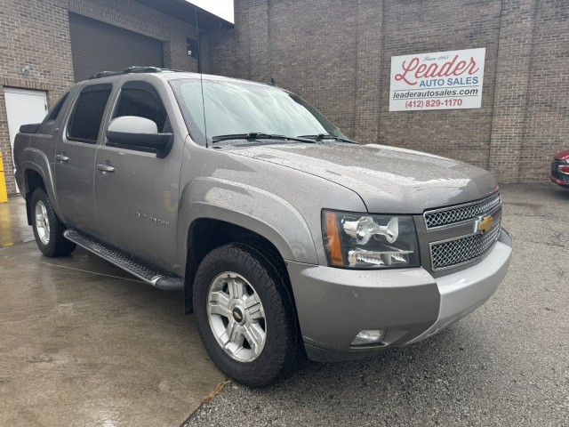 2012 Chevrolet Avalanche Pickup Truck Four-Wheel Drive Automatic