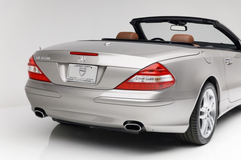 2007 Mercedes-Benz SL 550 50th Anniversary Edition 5.5L V8 in , 